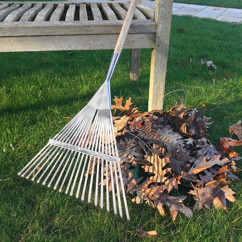 Burgon & Ball Stainless Leaf Rake